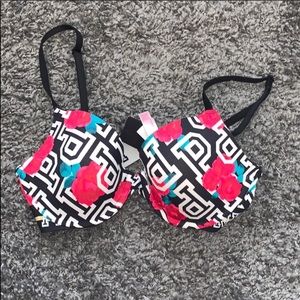 Victoria’s Secret Pink Bra
